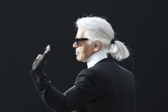 Η μόδα αποχαιρετά τον Κάιζερ